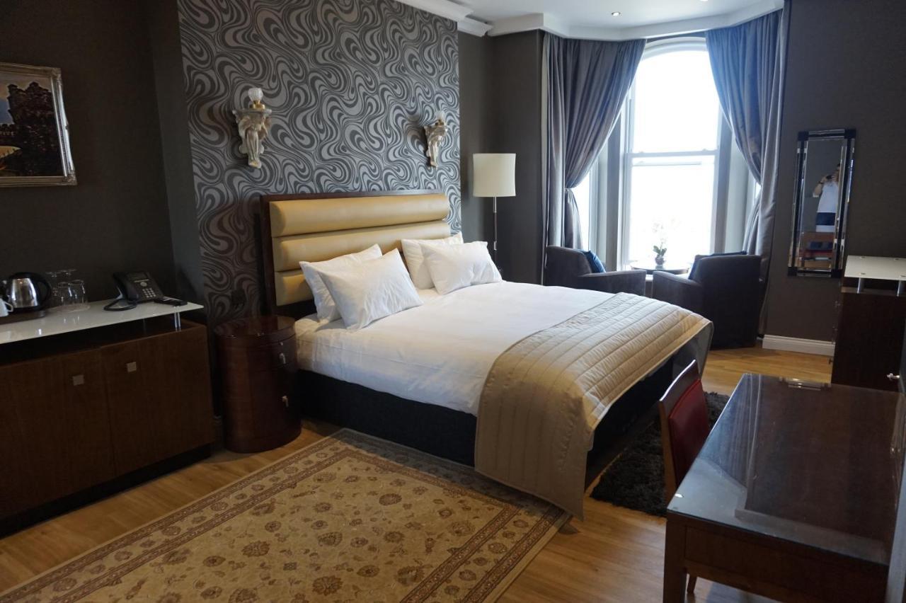 Halvard Hotel Дъглас Екстериор снимка