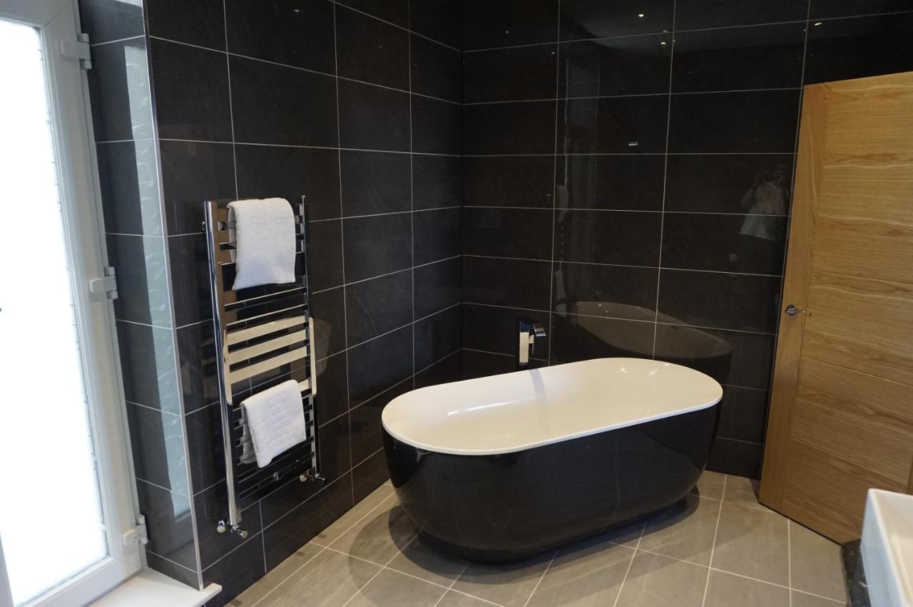 Halvard Hotel Дъглас Екстериор снимка